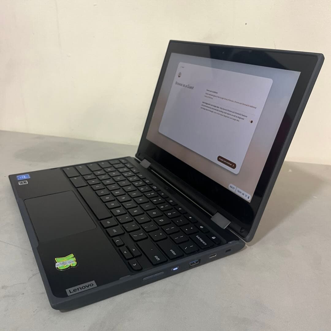 Pre-loved Lenovo 300e 2nd Gen 4GB RAM / 32GB ROM (SSD) Flippable Touchscreen Chromebook Laptop (with Box)
